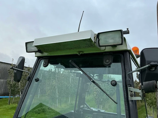 1992 deutz dx 3.70f smalspoor- en compacttractor - afbeelding 24 van  34