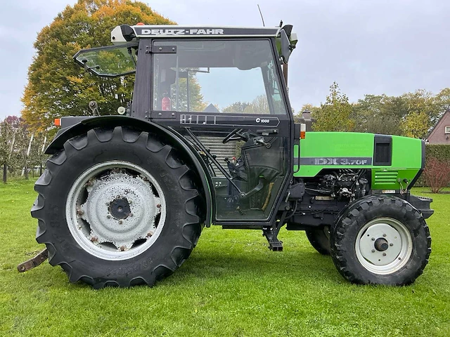 1992 deutz dx 3.70f smalspoor- en compacttractor - afbeelding 31 van  34