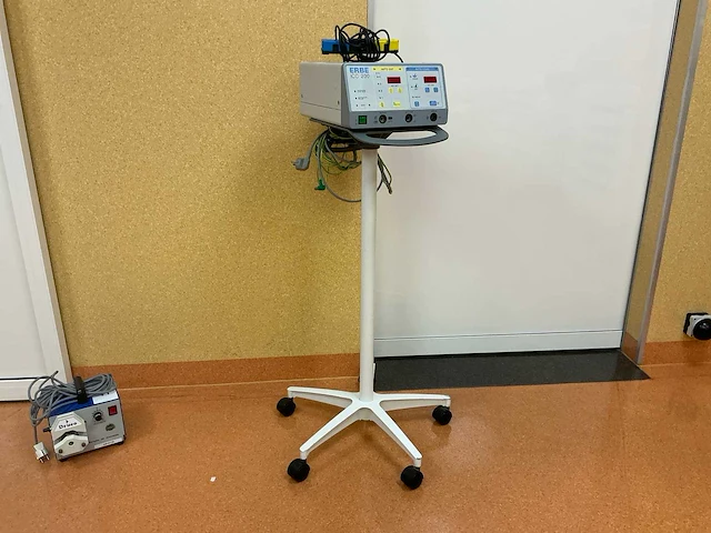 1992 erbe icc 200 coagulate elektro-unit - afbeelding 1 van  5