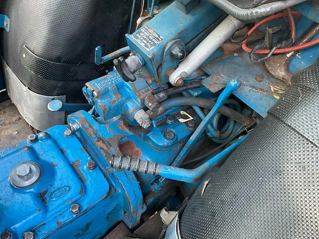 1992 ford 4610 tweewielaangedreven landbouwtractor - afbeelding 10 van  24