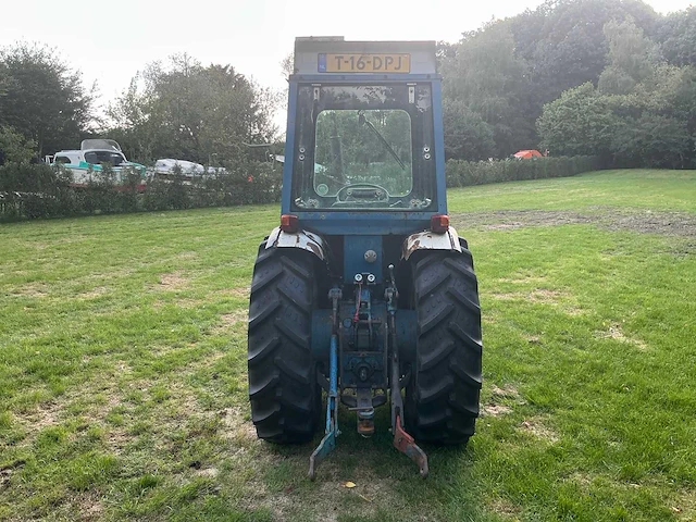 1992 ford 4610 tweewielaangedreven landbouwtractor - afbeelding 19 van  24