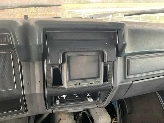 1992 ford f700 vrachtwagen - afbeelding 3 van  46
