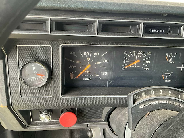 1992 ford f700 vrachtwagen - afbeelding 4 van  46