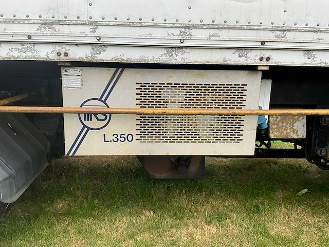 1992 ford f700 vrachtwagen - afbeelding 22 van  46
