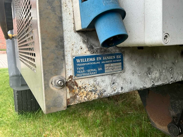 1992 ford f700 vrachtwagen - afbeelding 25 van  46