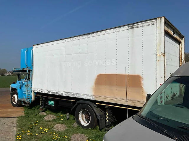 1992 ford f700 vrachtwagen - afbeelding 23 van  37