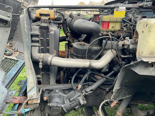 1992 ford f700 vrachtwagen - afbeelding 18 van  32