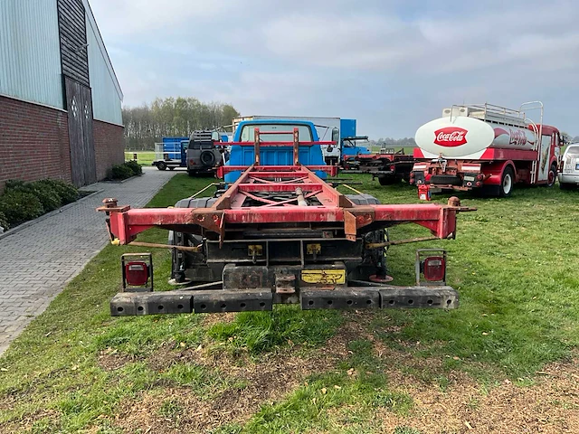 1992 ford f700 vrachtwagen - afbeelding 23 van  32