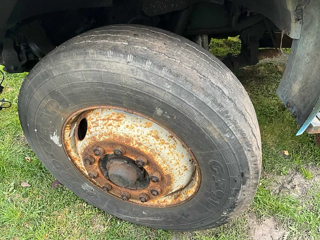 1992 ford f700 vrachtwagen - afbeelding 22 van  33