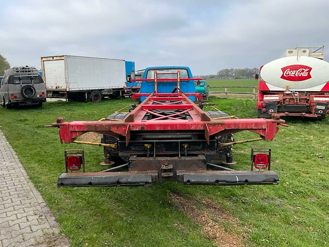 1992 ford f700 vrachtwagen - afbeelding 28 van  33
