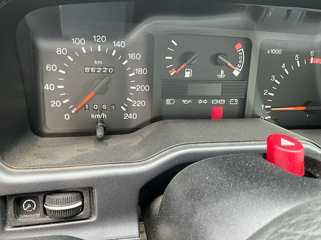 1992 ford sierra personenauto - afbeelding 2 van  17