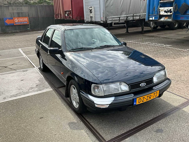 1992 ford sierra personenauto - afbeelding 11 van  17