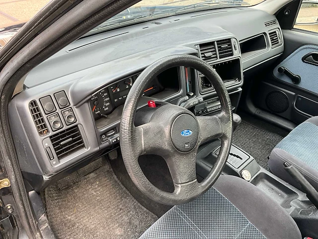 1992 ford sierra personenauto - afbeelding 17 van  17