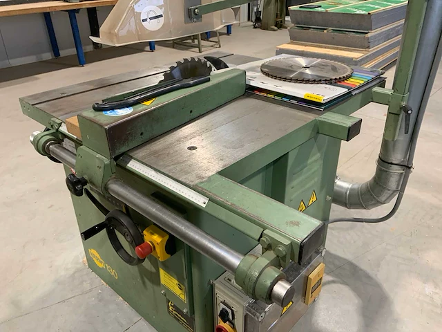 1992 harwi 130 tafelcirkelzaagmachine - afbeelding 11 van  14