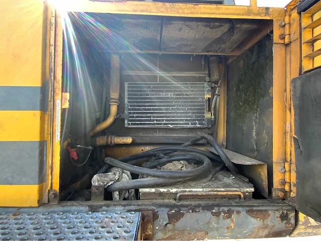 1992 jcb js300lc rupsgraafmachine - afbeelding 24 van  39