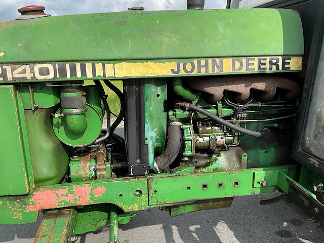 1992 john deere 2140 tweewielaangedreven landbouwtractor - afbeelding 8 van  26