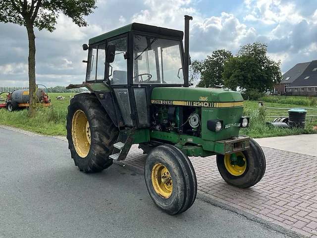 1992 john deere 2140 tweewielaangedreven landbouwtractor - afbeelding 21 van  26