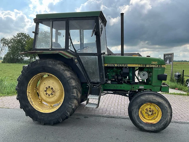 1992 john deere 2140 tweewielaangedreven landbouwtractor - afbeelding 22 van  26
