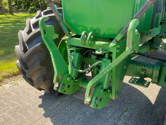 1992 john deere 4755 vierwielaangedreven landbouwtractor - afbeelding 2 van  32