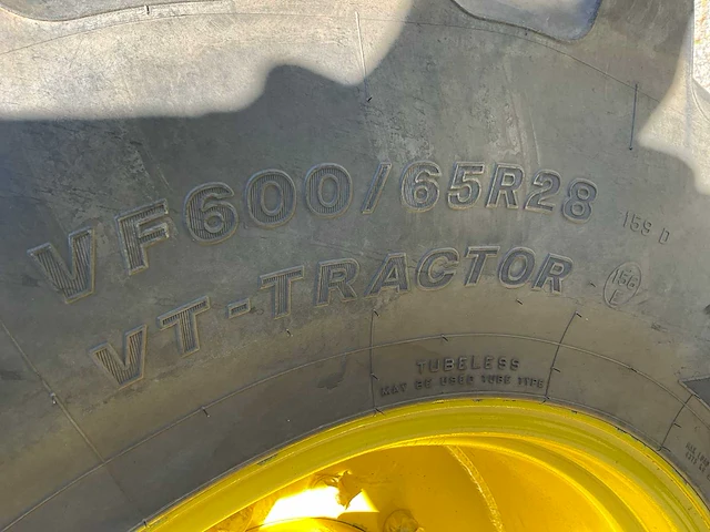 1992 john deere 4755 vierwielaangedreven landbouwtractor - afbeelding 4 van  32