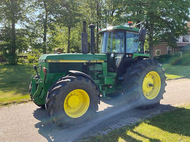 1992 john deere 4755 vierwielaangedreven landbouwtractor - afbeelding 12 van  32