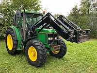1992 john deere 6200 vierwielaangedreven landbouwtractor met voorlader - afbeelding 30 van  35