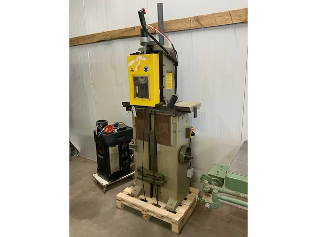 1992 masterwood labor b1v gatensteekmachine - afbeelding 2 van  9