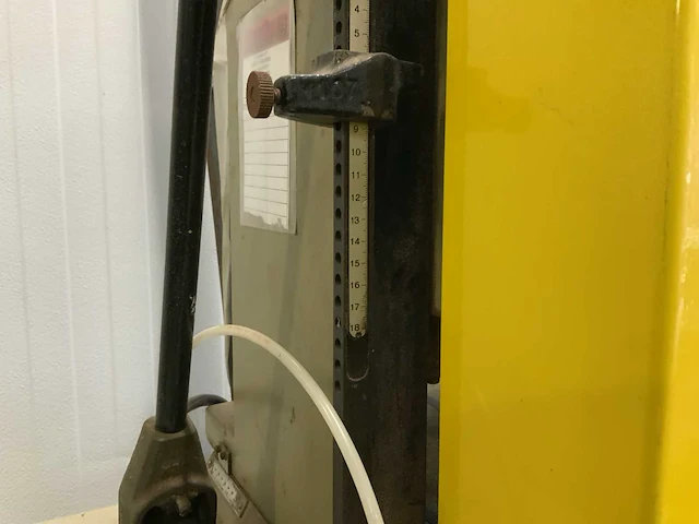 1992 masterwood labor b1v gatensteekmachine - afbeelding 7 van  9