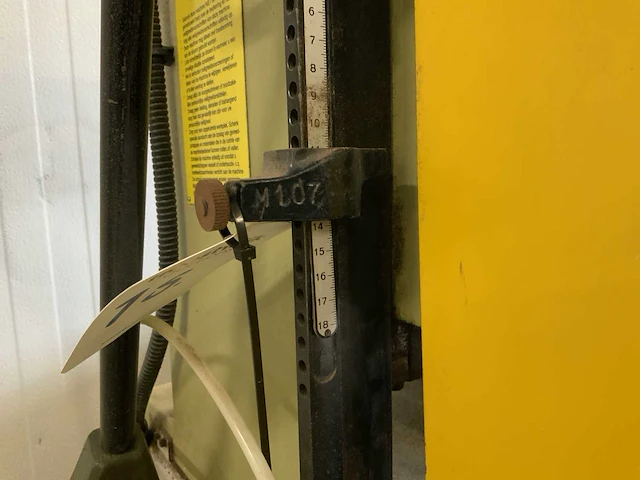 1992 masterwood om b1 v gatensteekmachine - afbeelding 9 van  10