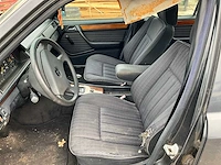 1992 mercedes-benz 230 (w124) sr personenauto - afbeelding 2 van  17
