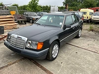 1992 mercedes-benz 230 (w124) sr personenauto - afbeelding 1 van  17