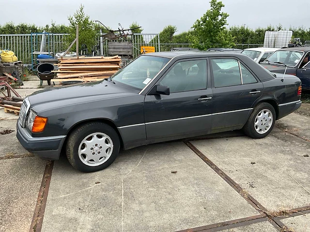 1992 mercedes-benz 230 (w124) sr personenauto - afbeelding 10 van  17