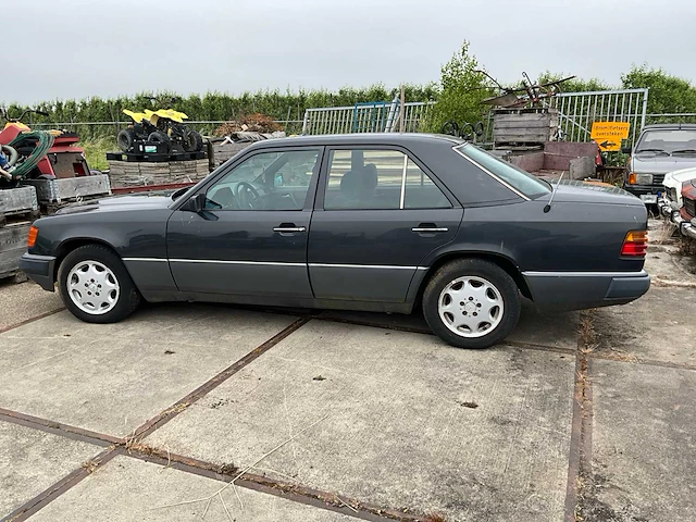 1992 mercedes-benz 230 (w124) sr personenauto - afbeelding 11 van  17