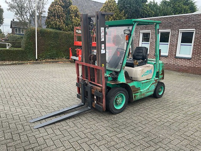 1992 mitsubishi ef18b. vorkheftruck - afbeelding 1 van  10