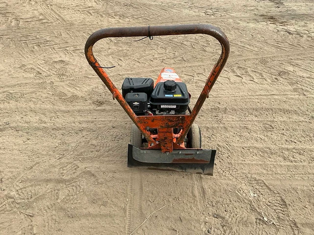 1992 nimos mu9 onkruidborstelmachine - afbeelding 19 van  21