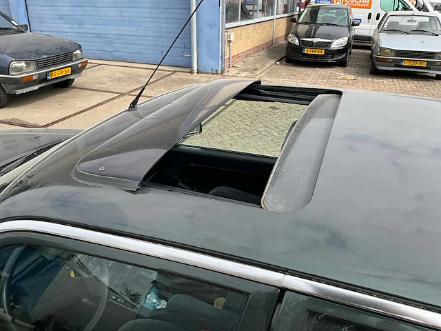 1992 renault 25 gts personenauto - afbeelding 2 van  17