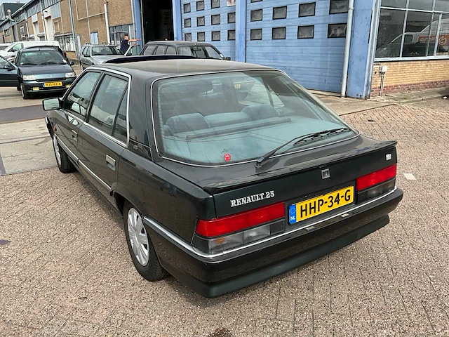1992 renault 25 gts personenauto - afbeelding 12 van  17