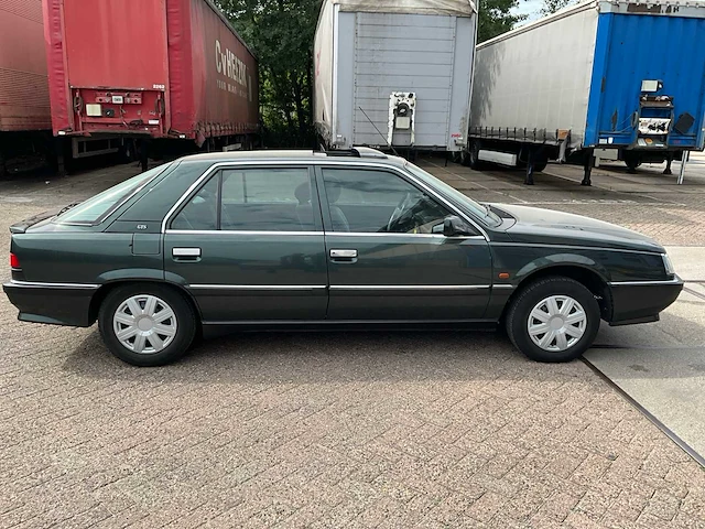 1992 renault 25 gts personenauto - afbeelding 15 van  17