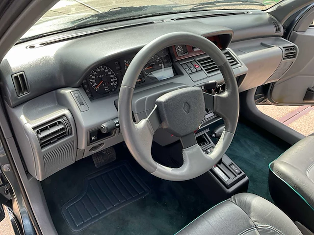 1992 renault clio baccara personenauto - afbeelding 2 van  16