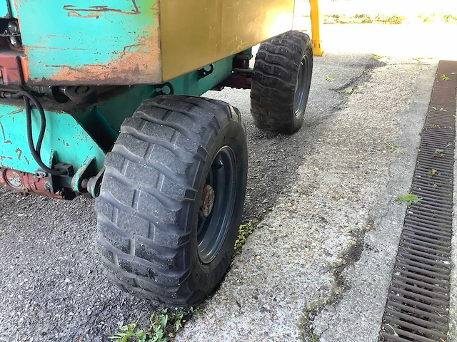1992 schaeff hml 20 mobiele kraan - afbeelding 11 van  13