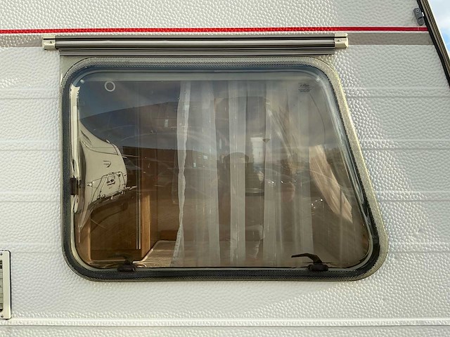 1992 sterckemanfjord 370e caravan - afbeelding 11 van  33