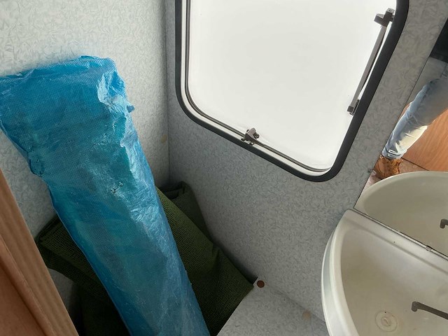 1992 sterckemanfjord 370e caravan - afbeelding 22 van  33