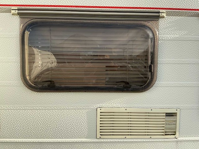 1992 sterckemanfjord 370e caravan - afbeelding 10 van  33