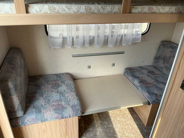 1992 sterckemanfjord 370e caravan - afbeelding 16 van  33