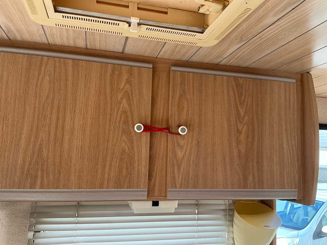 1992 sterckemanfjord 370e caravan - afbeelding 18 van  33