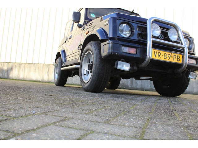 1992 suzuki samurai bleu-lagoon - afbeelding 32 van  87
