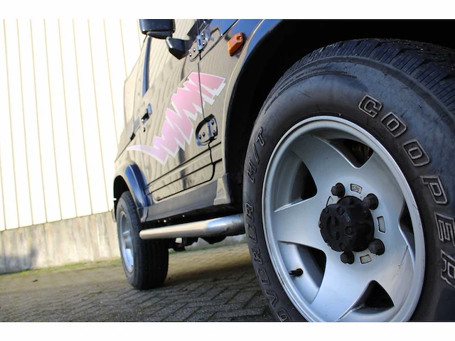 1992 suzuki samurai bleu-lagoon - afbeelding 52 van  87