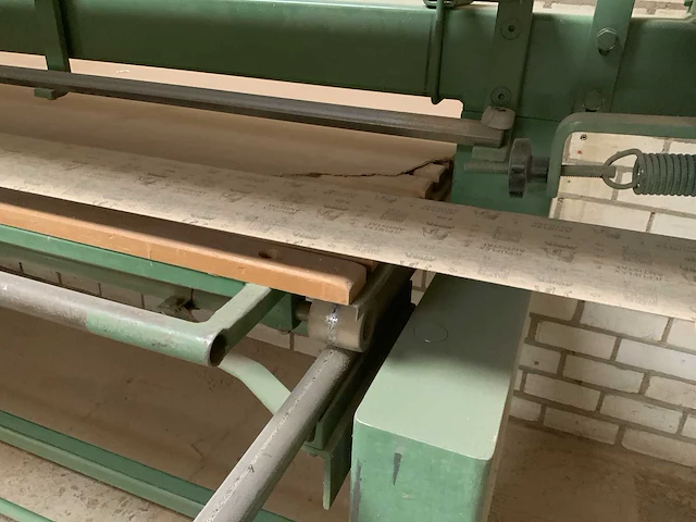 1992 vangroeneweghe b-2500 bandschuurmachine - afbeelding 5 van  11