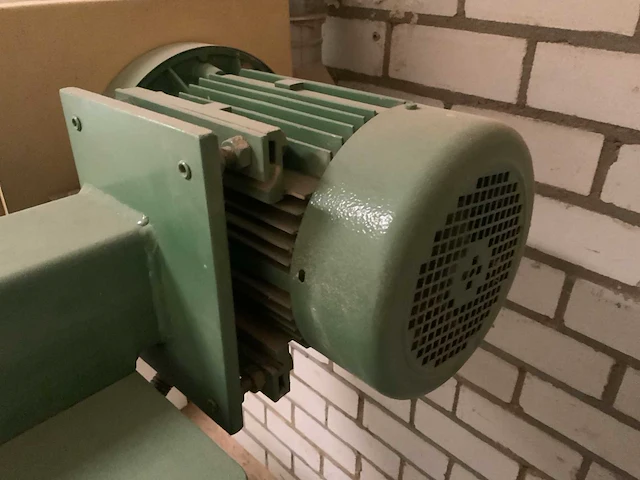 1992 vangroeneweghe b-2500 bandschuurmachine - afbeelding 8 van  11