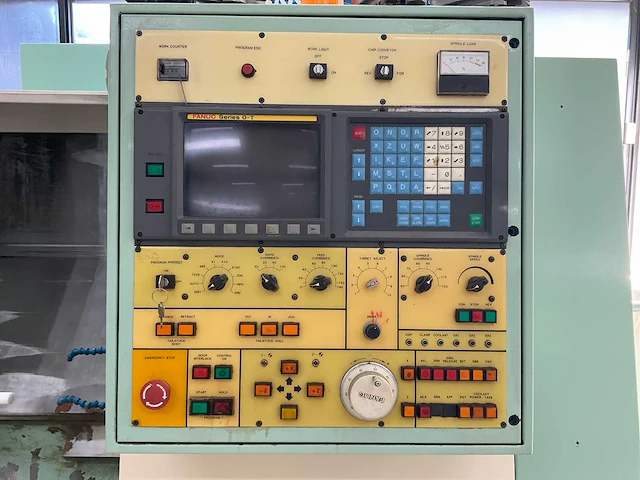 1992 victor v-turn 26 cnc draaibank - afbeelding 2 van  24